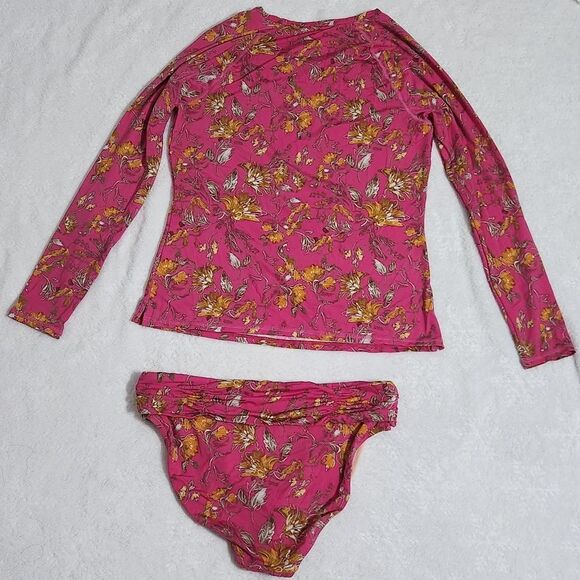Garnet Hill 2 Set Rash Guard And Bikini Bottoms Size M - Picture 1 of 6